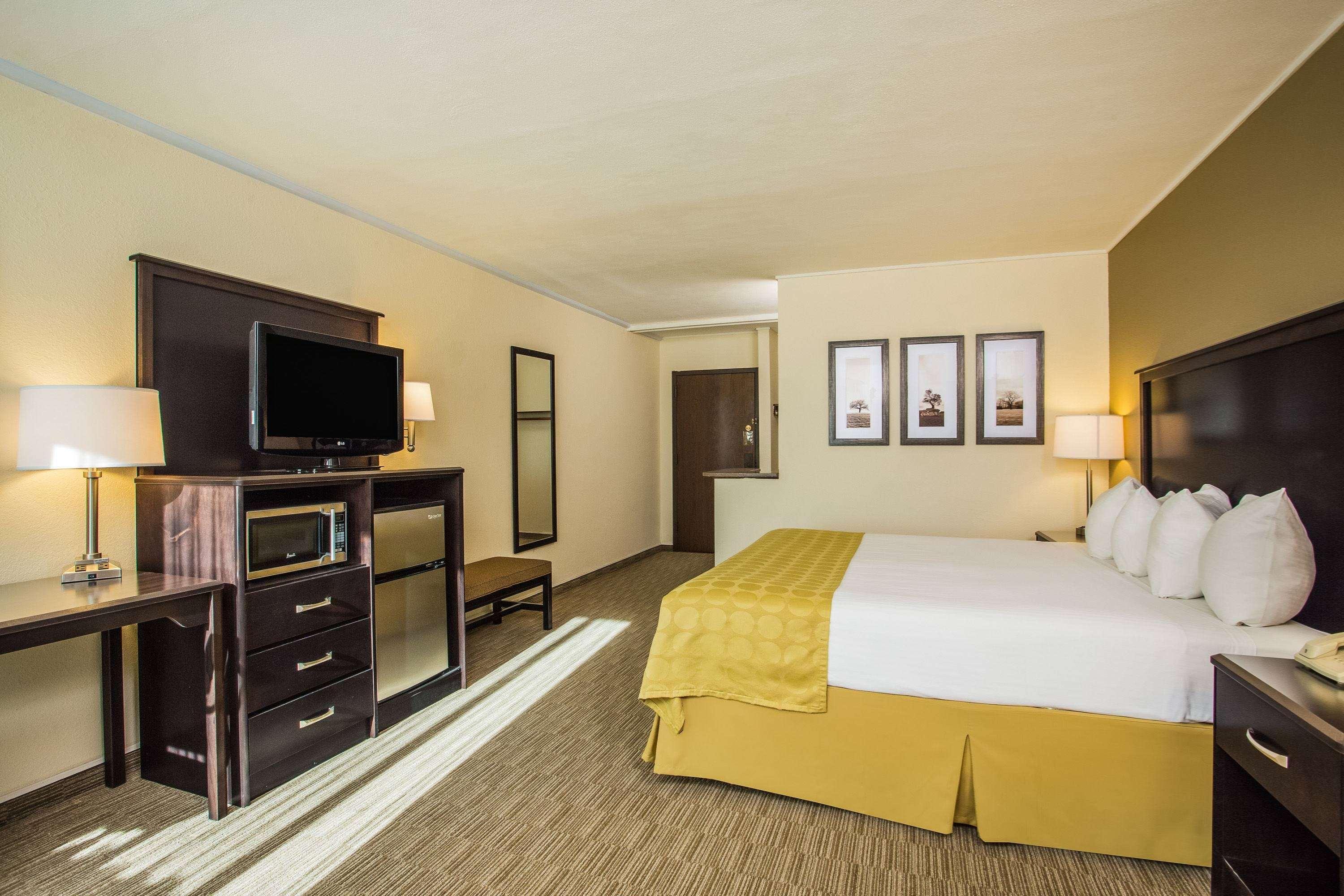 Americinn By Wyndham Janesville Ngoại thất bức ảnh
